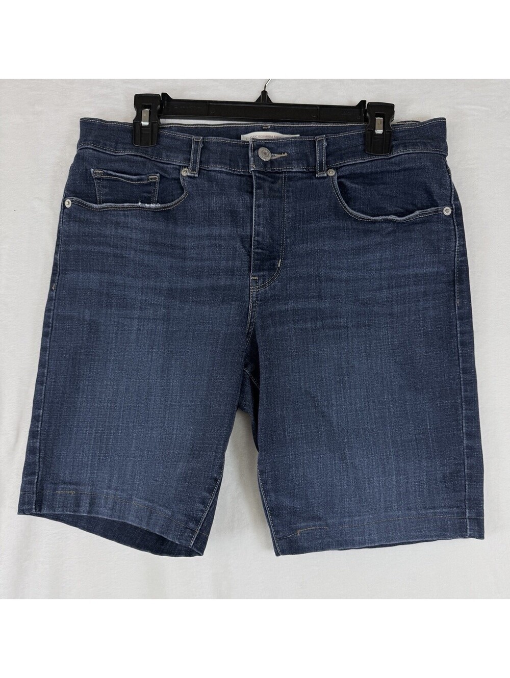 Levis Classic Bermuda Shorts 31 Womens Blue Denim